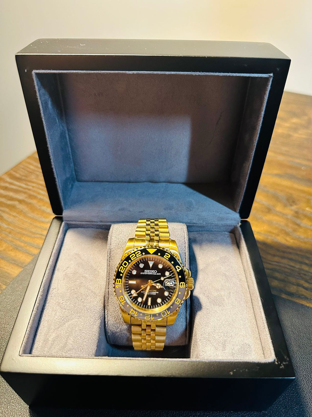 GMT - GOLD EDITION