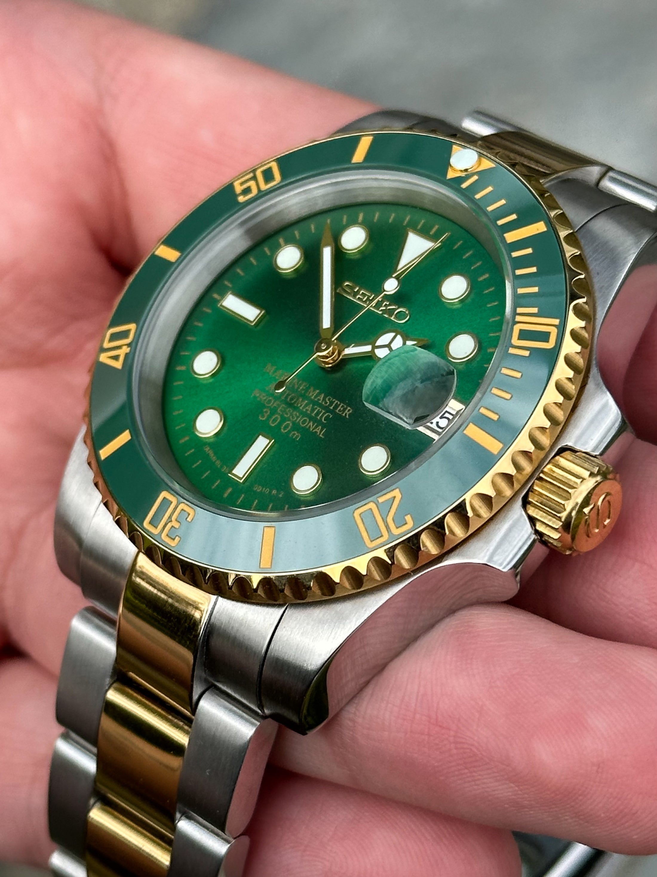 Seiko Mod - Submariner Two-tone Green